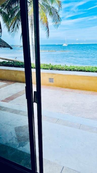 Punta Me Apartment Beach Front In The Hotel & Waterpark Cancun Dış mekan fotoğraf